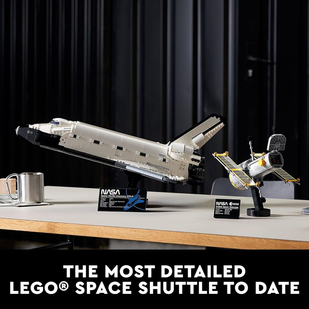 Lego 10283 NASA Space Shuttle Discovery